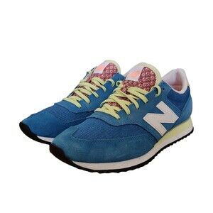 New Balance Classic Athletic Women’s Running Shoes Size 8.5 Blue Suede CW620CBI